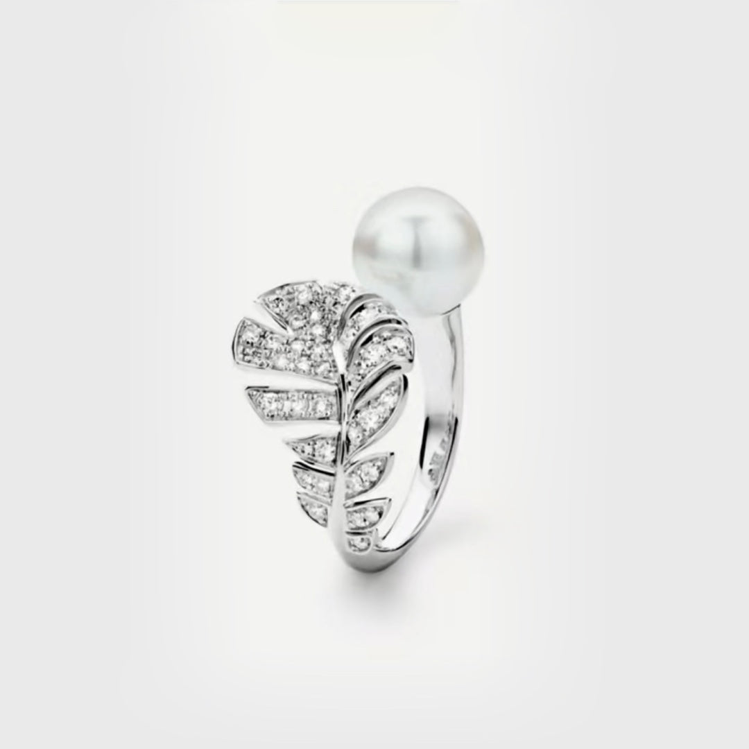 Martin Graham ring in polished metal-tone – front product view