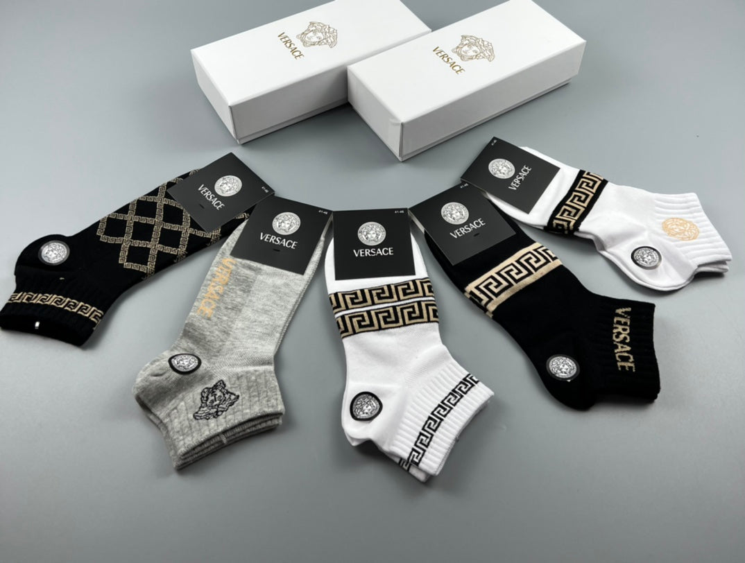 Versace Greek-Key And Medallion Details Ankle Socks - 5-Pair Set