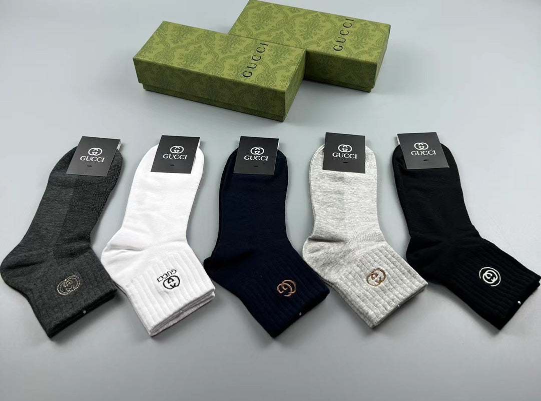 Gucci Small Circular Emblems Ankle Socks - 5-Pair Set