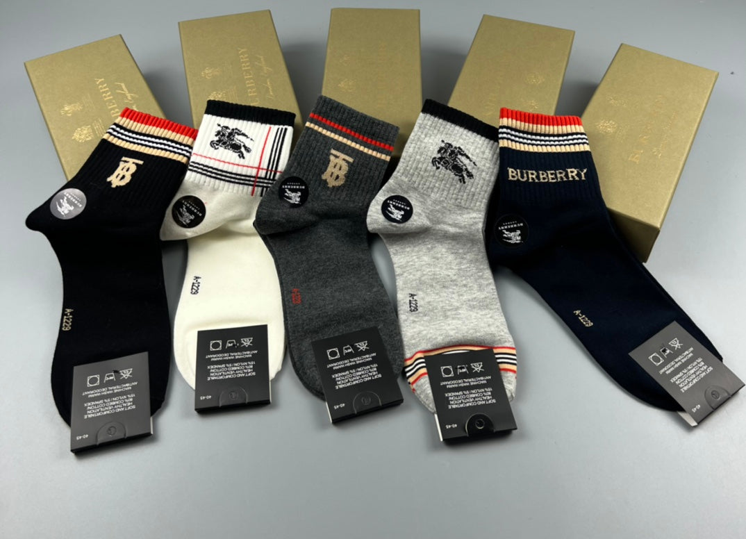 Burberry Cotton Simple Contrast Details Mid-Calf Socks - 5-Pair Set