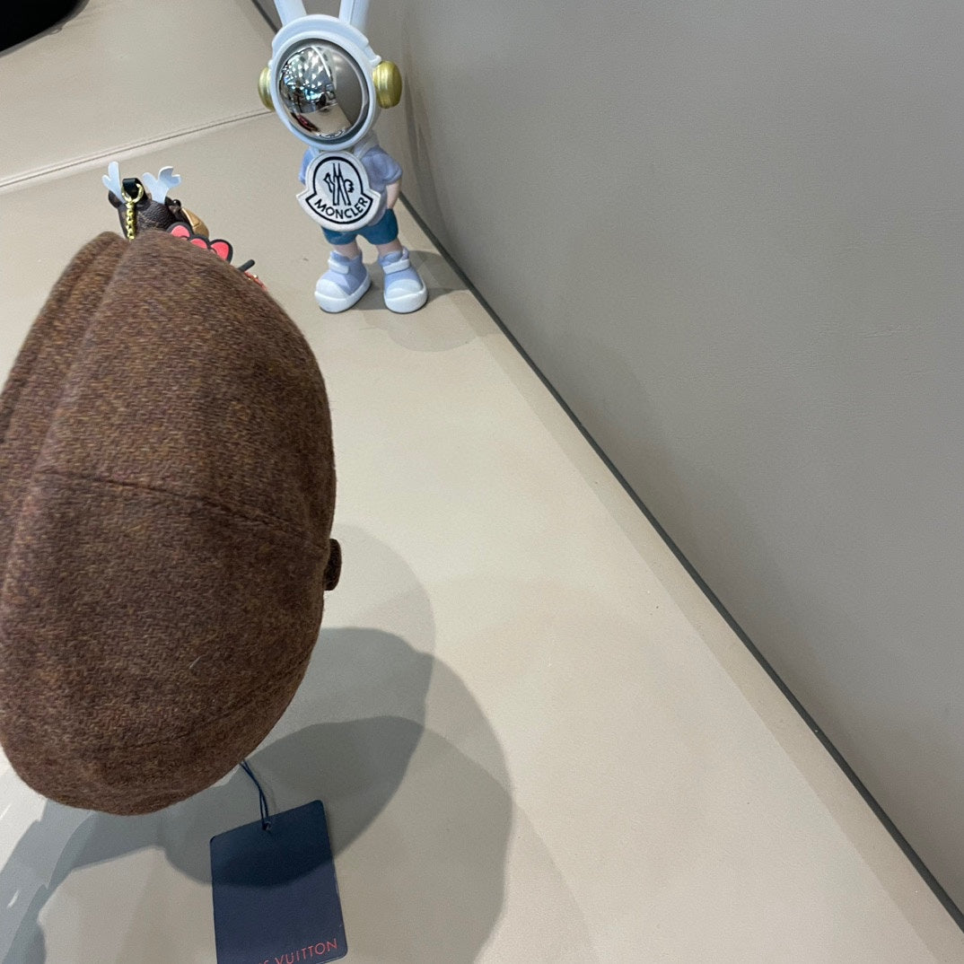 Louis Vuitton Beret - image 7