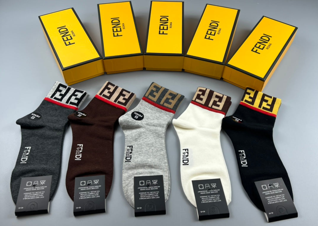 Fendi Repeating Letter Patterns Crew Socks - 5-Pair Set