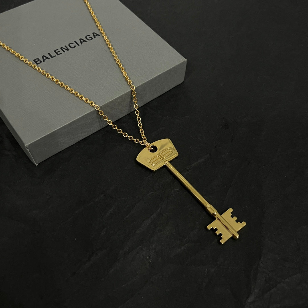 Martin Graham pendant necklace in polished metal-tone – main product view