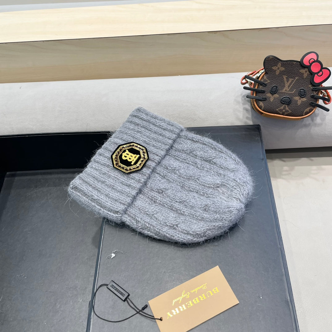 Burberry Cable Knit Patch Beanie - image 8