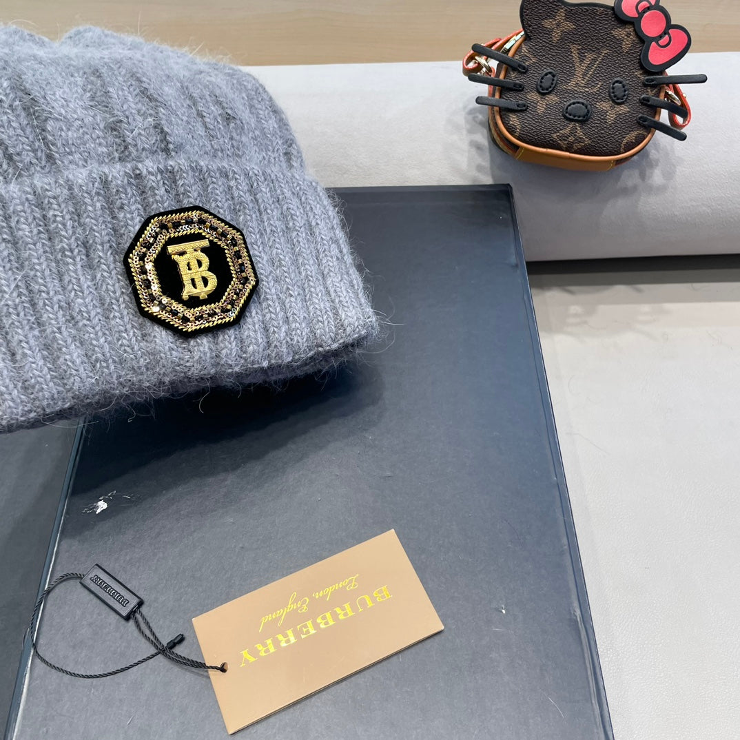 Burberry Cable Knit Patch Beanie - image 4