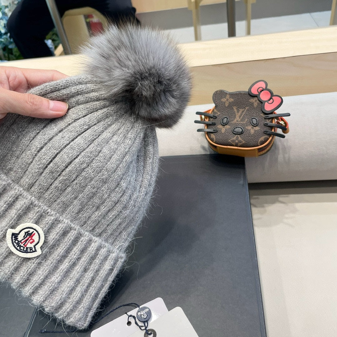 Moncler Cashmere Beanie - image 6