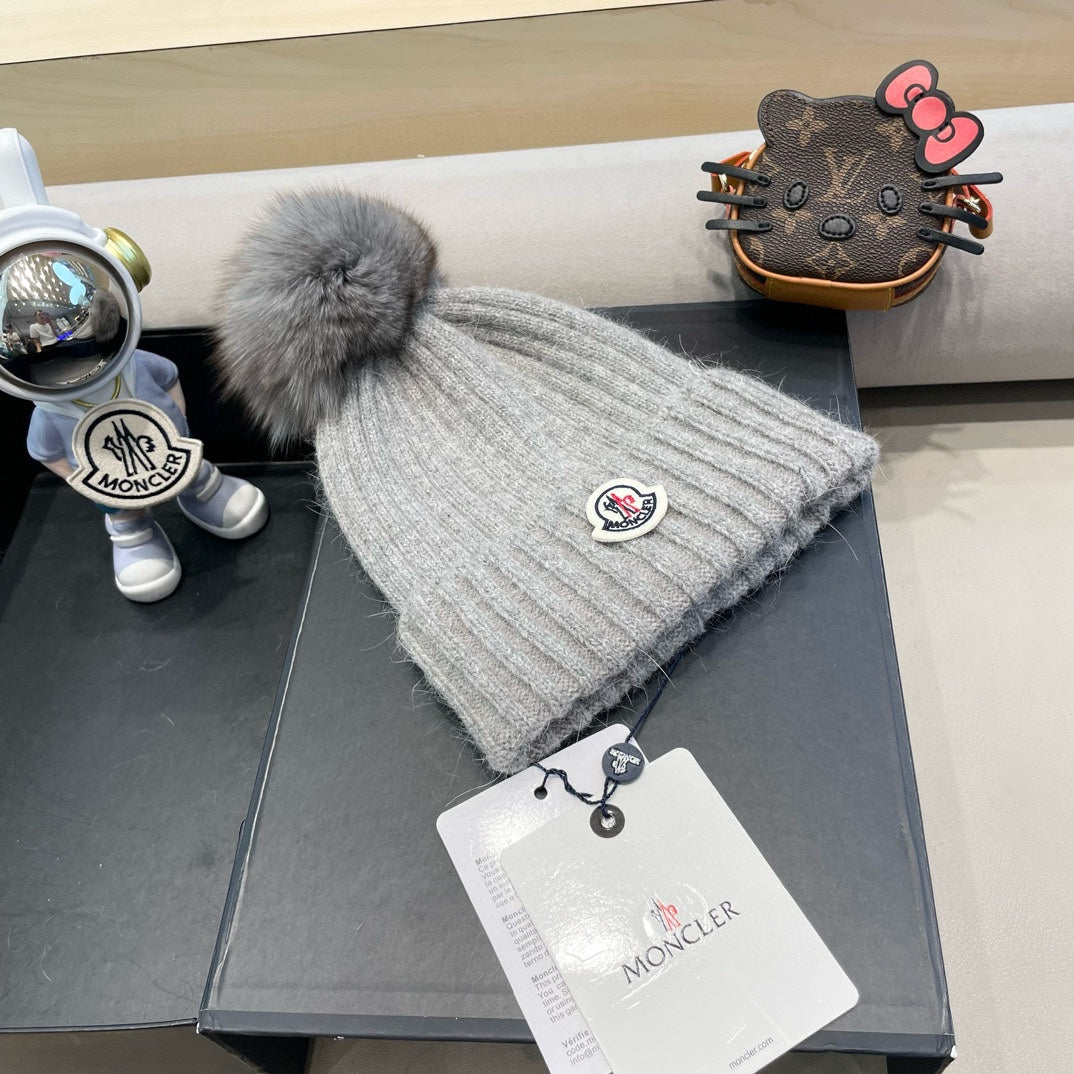 Moncler Cashmere Beanie - image 3