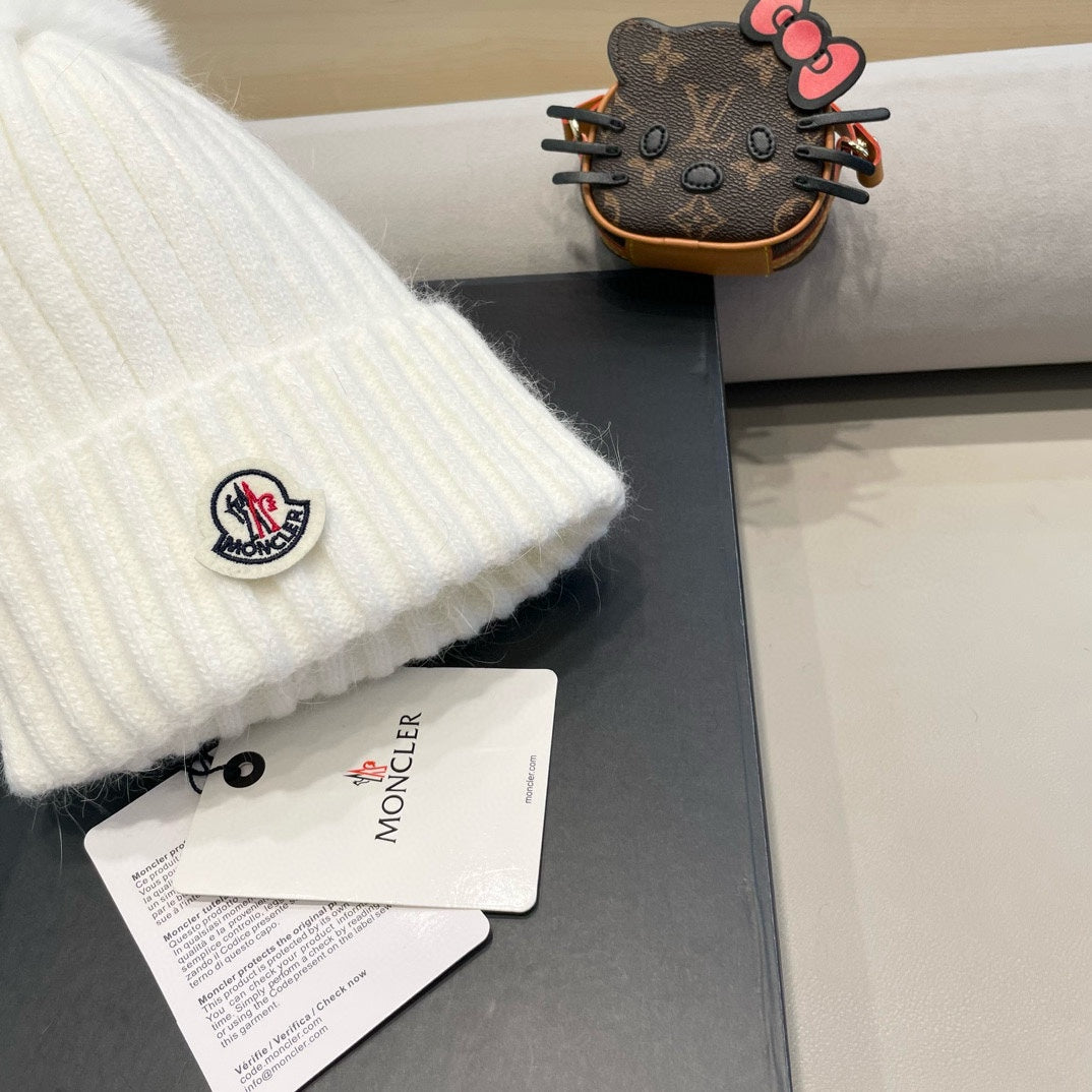 Moncler Cashmere Beanie - image 4