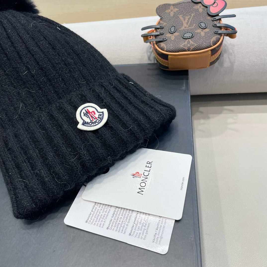 Moncler Cashmere Beanie - image 4