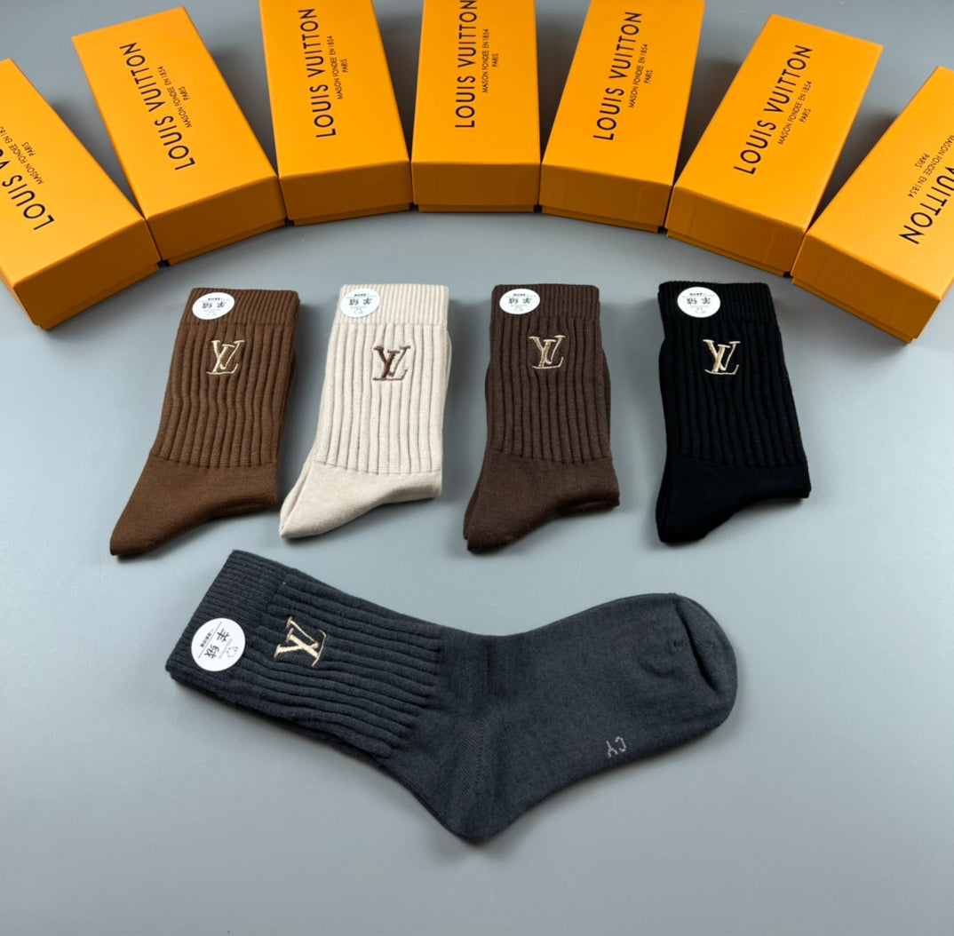 Louis Vuitton Monogram Ankle Socks - 5-Pair Box