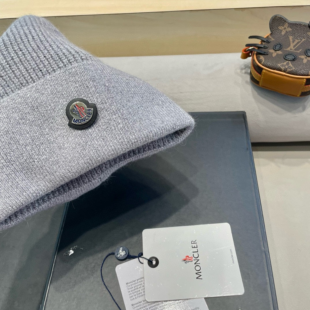 Moncler Cashmere Beanie - image 4