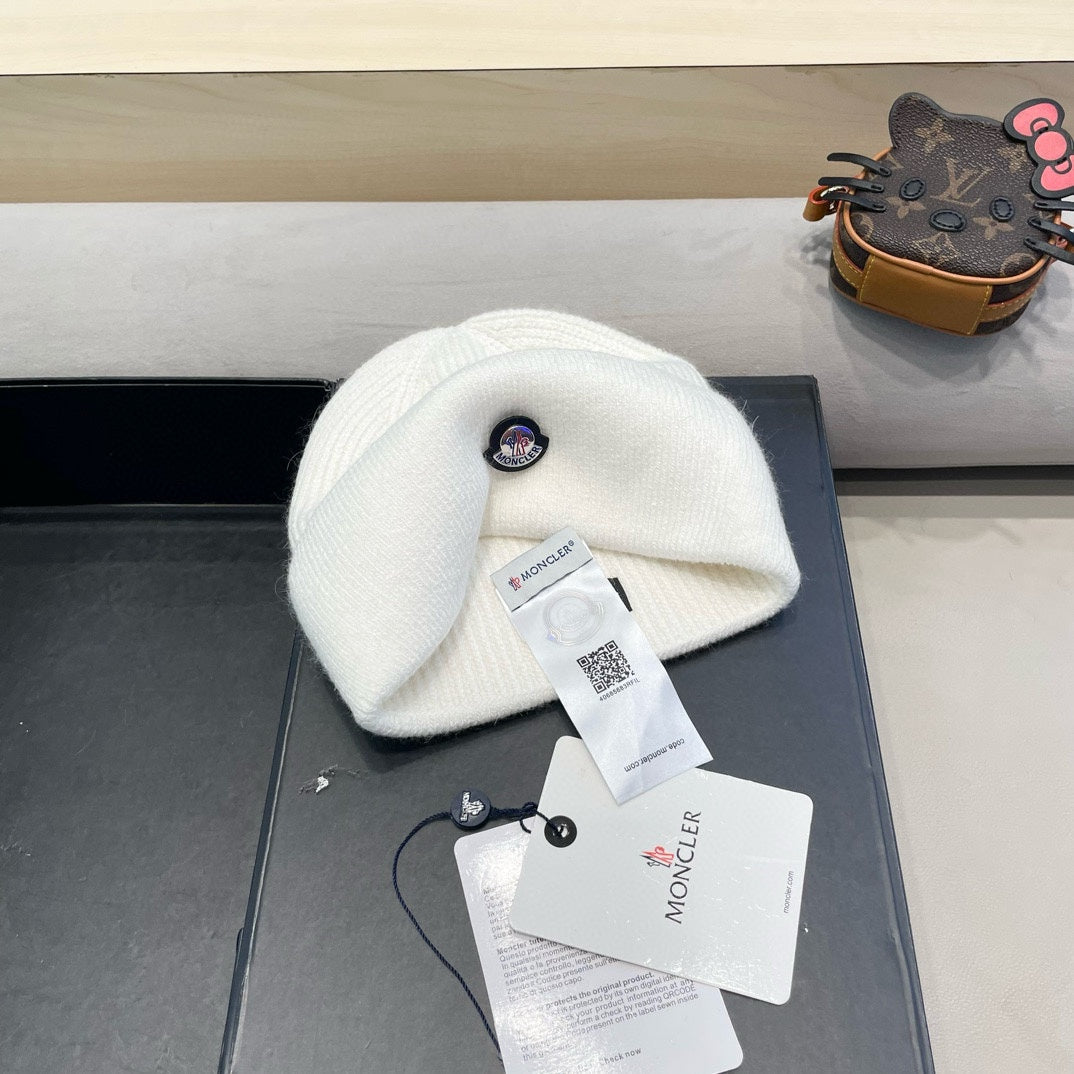 Moncler Cashmere Beanie - image 9