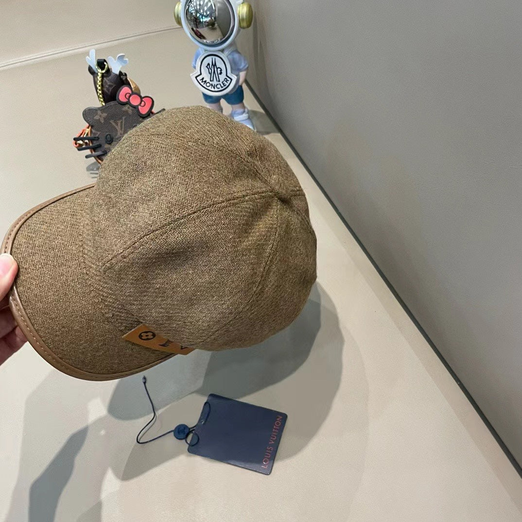 Louis Vuitton Beret - image 6