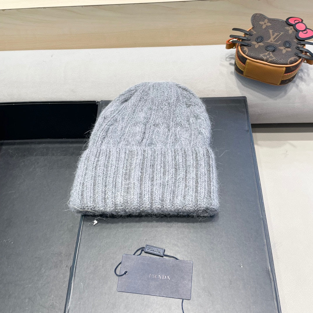 Prada Cable Knit Beanie - image 6