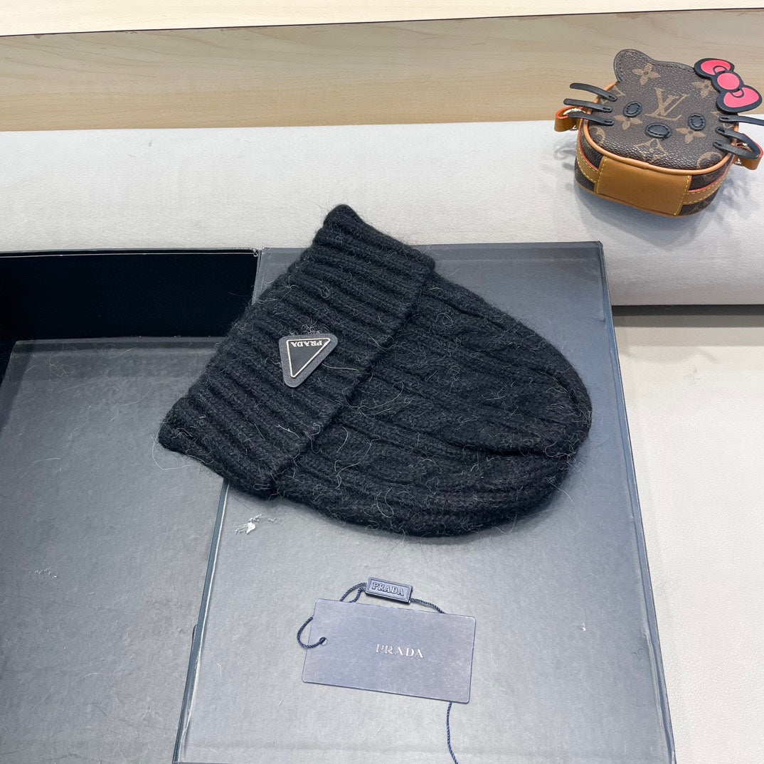 Prada Cable Knit Beanie - image 8