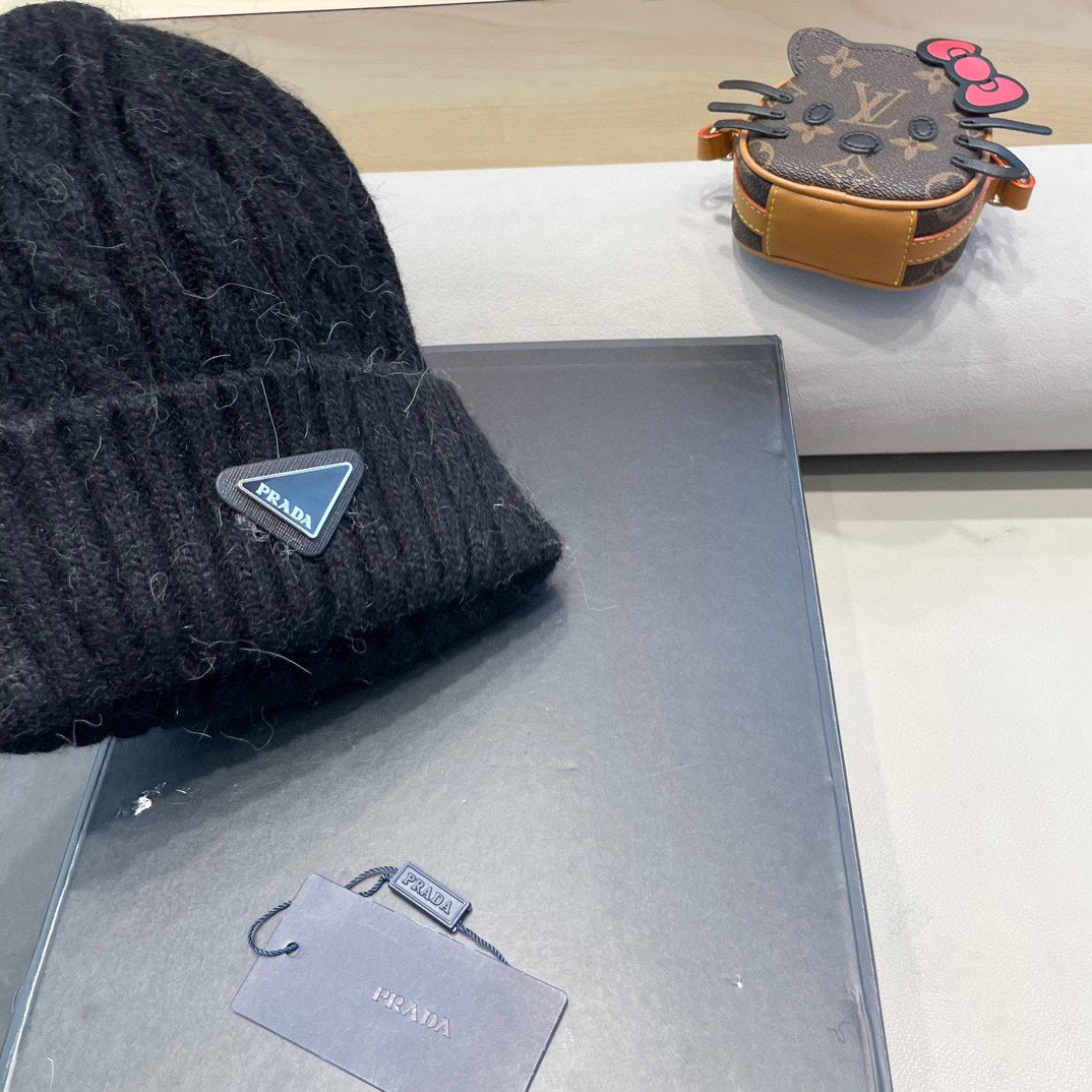 Prada Cable Knit Beanie - image 4