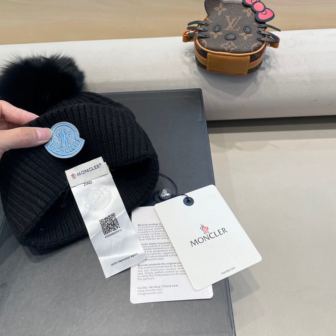 Moncler Knit Beanie - image 9