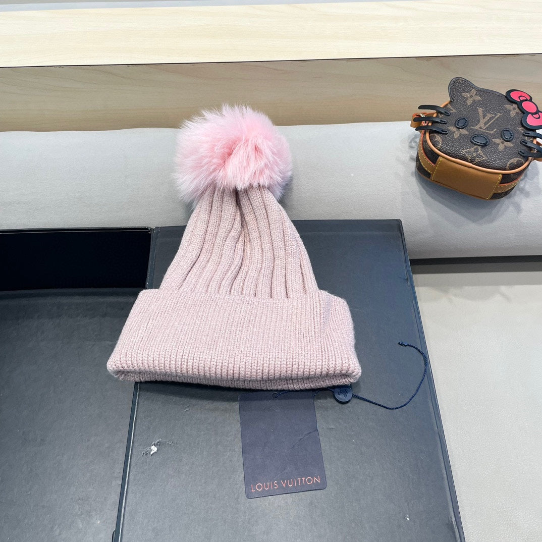 Louis Vuitton Knit Beanie - image 7