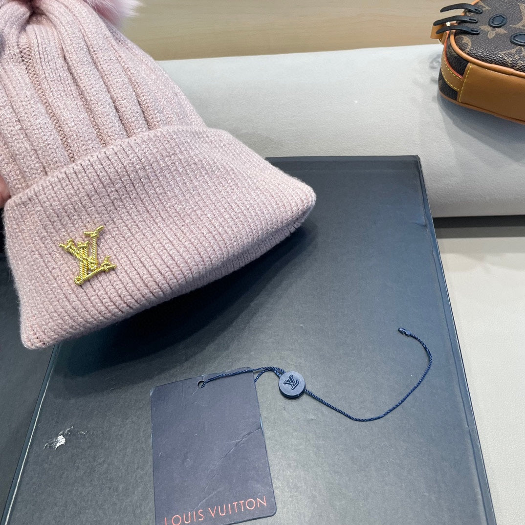 Louis Vuitton Knit Beanie - image 4