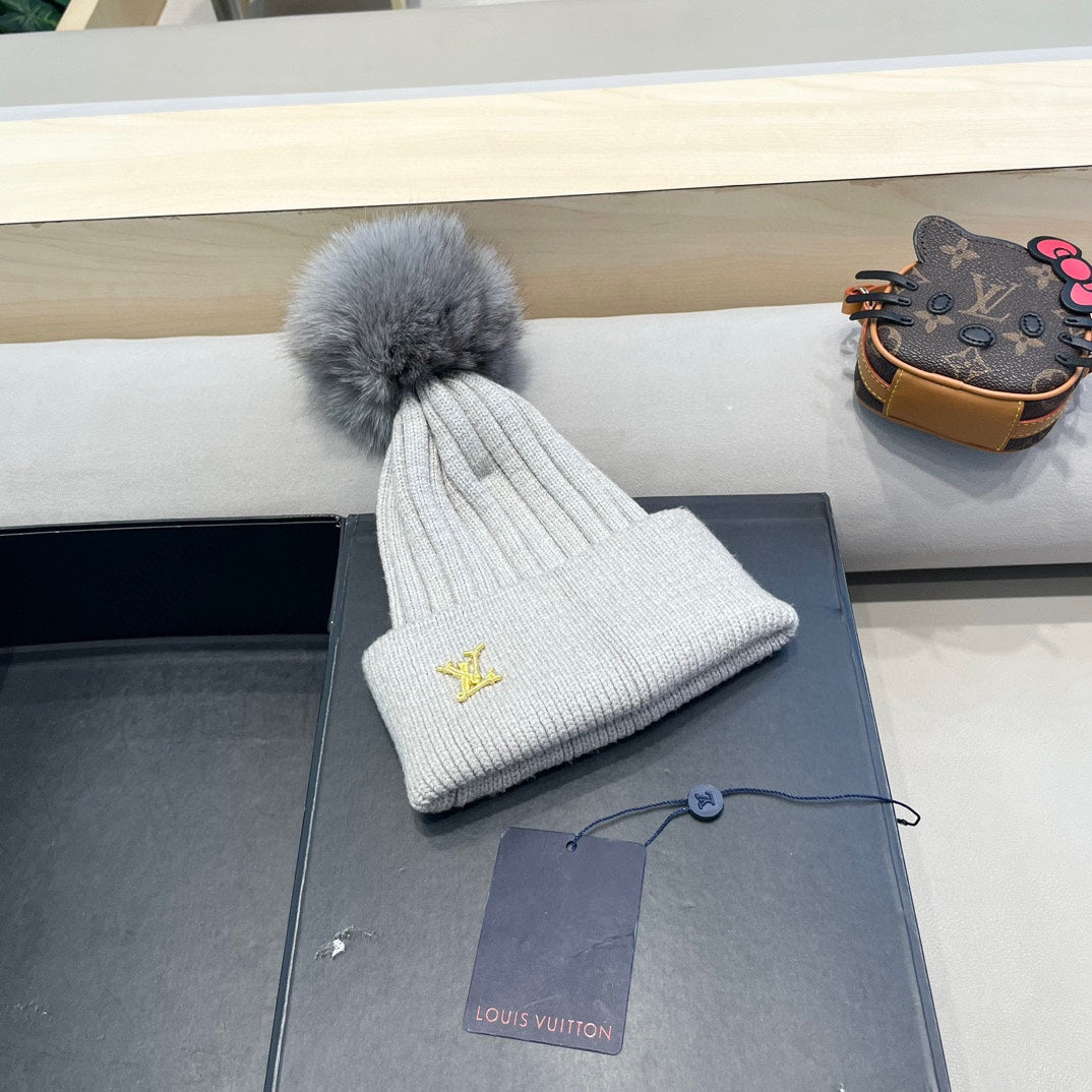 Louis Vuitton Knit Beanie - image 3