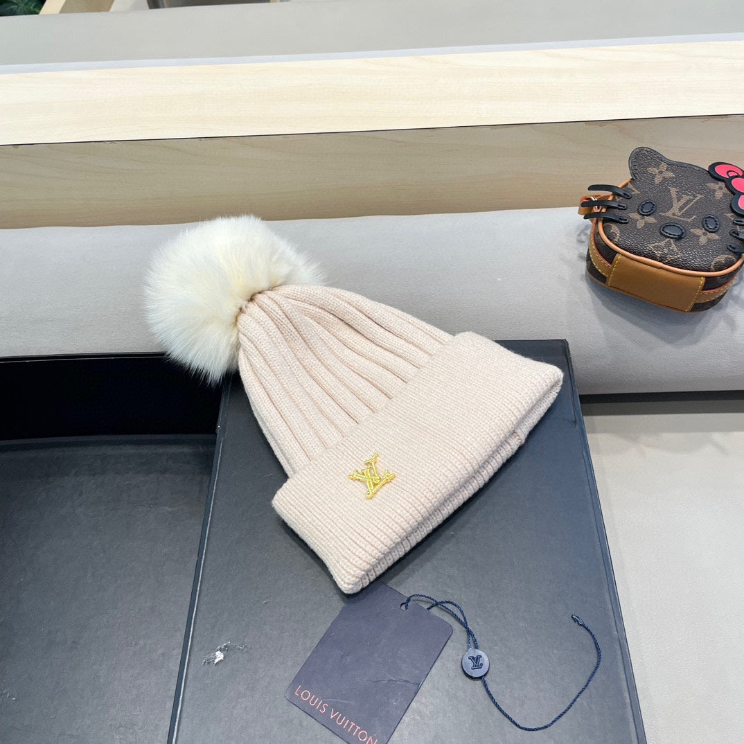 Louis Vuitton Knit Beanie - image 3