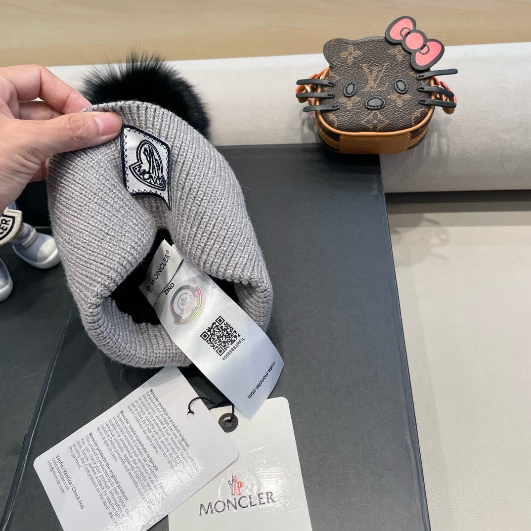 Moncler Cashmere Beanie - image 9