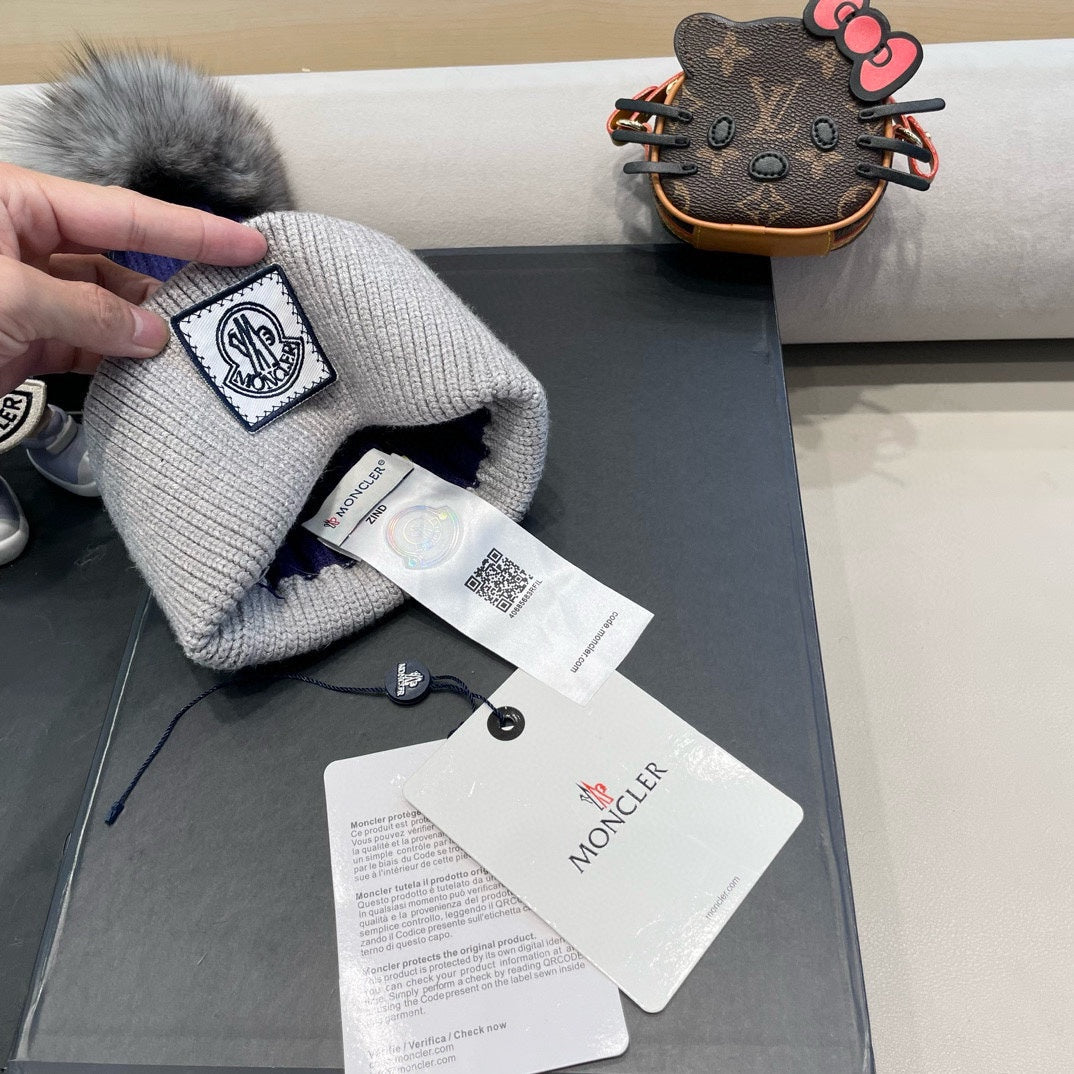 Moncler Cashmere Beanie - image 9