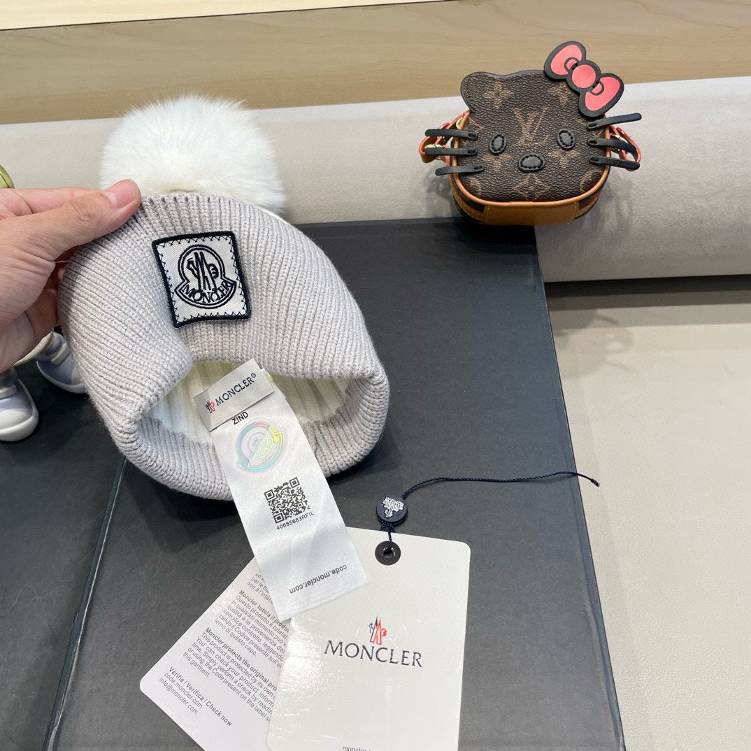 Moncler Cashmere Beanie - image 8