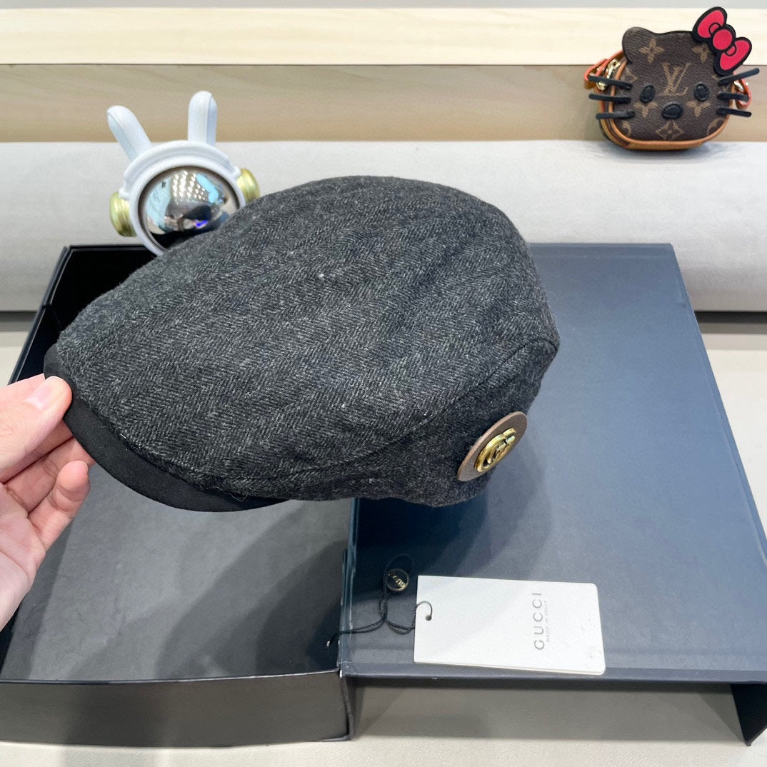 Gucci Cashmere Beret - image 8