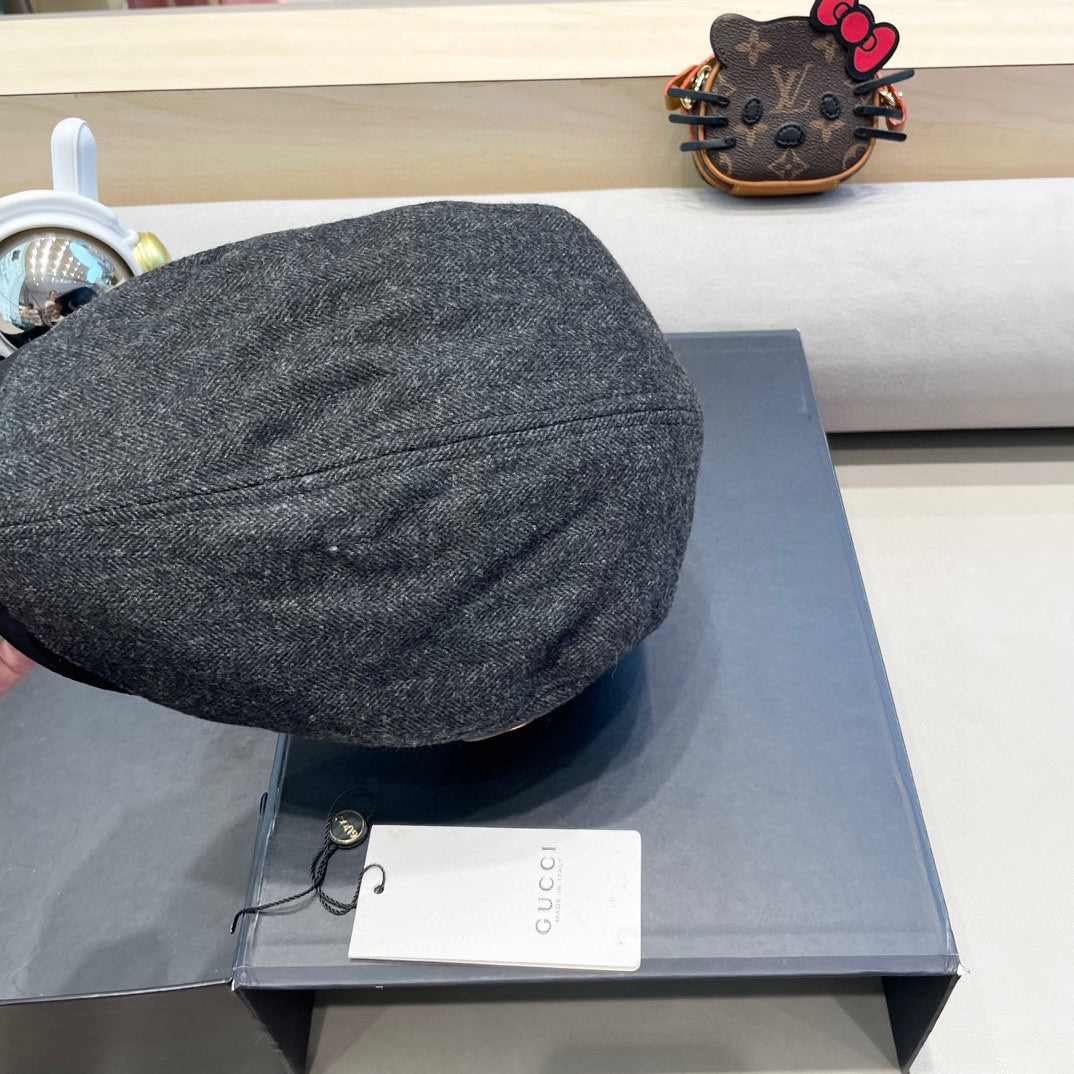 Gucci Cashmere Beret - image 6