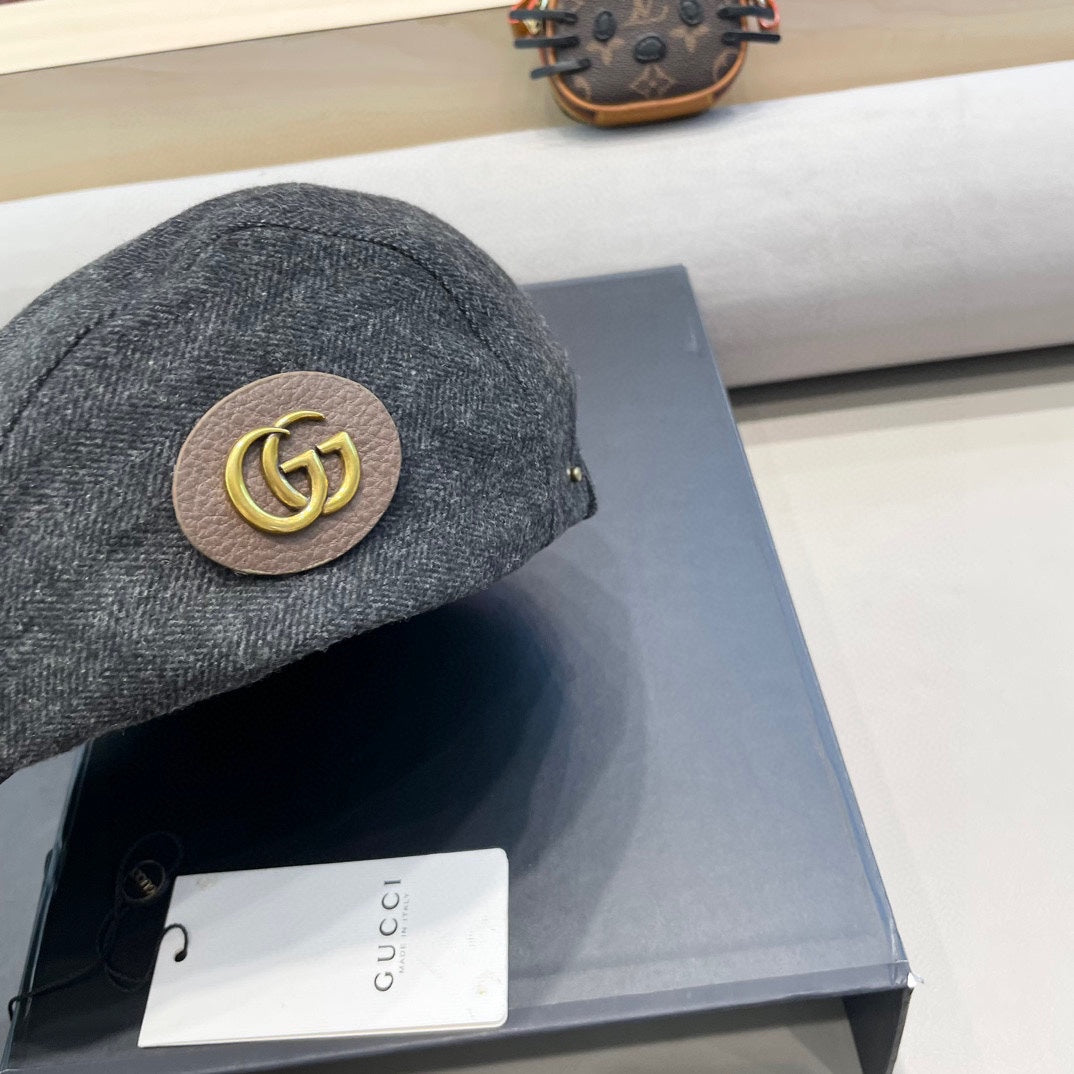 Gucci Cashmere Beret - image 4