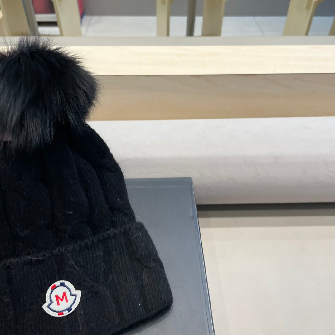 Moncler Wool Beanie - image 6