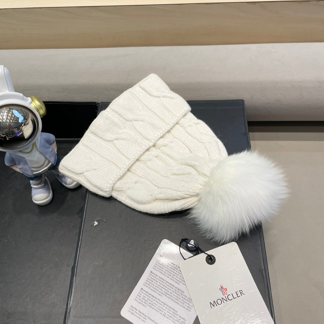 Moncler Wool Beanie - image 7
