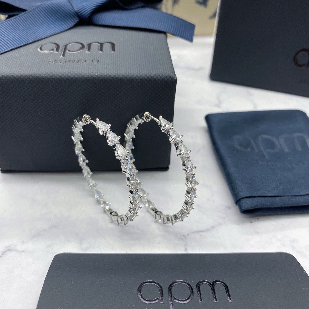 Martin Graham earrings in polished metal-tone – detail view