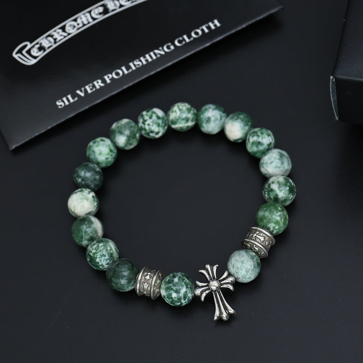 Martin Graham beaded bracelet in polished metal-tone – side detail