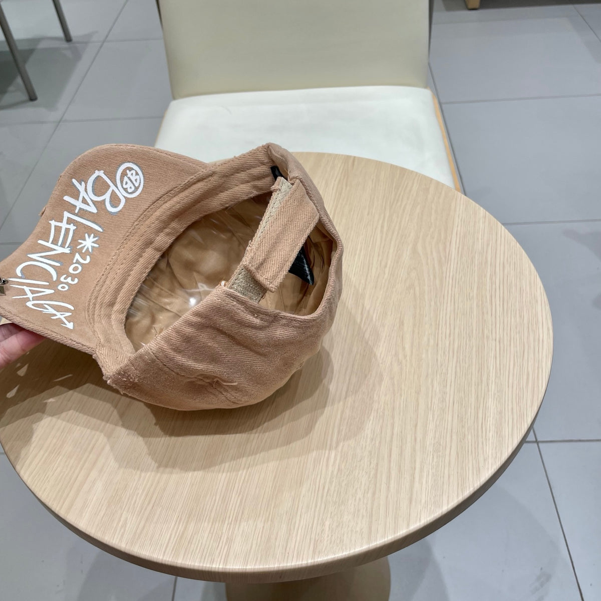 Balenciaga Baseball Cap - image 8