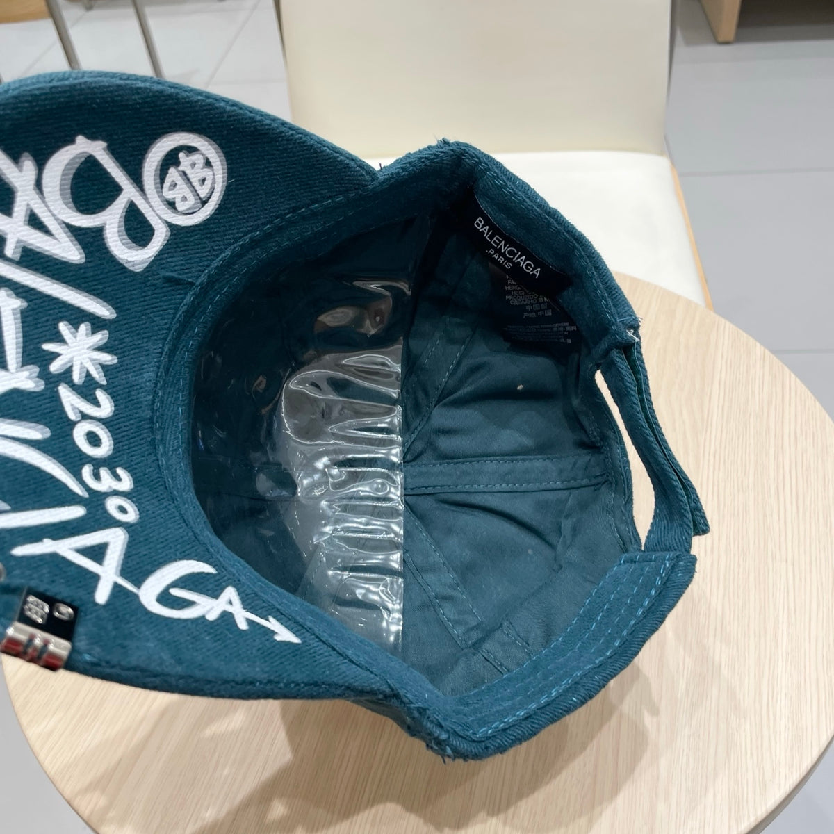 Balenciaga Baseball Cap - image 9