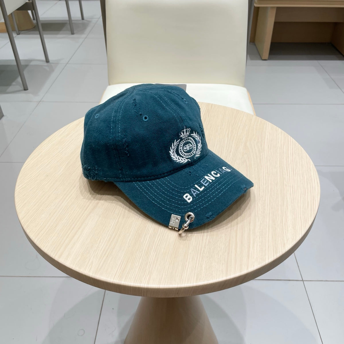 Balenciaga Baseball Cap - image 3