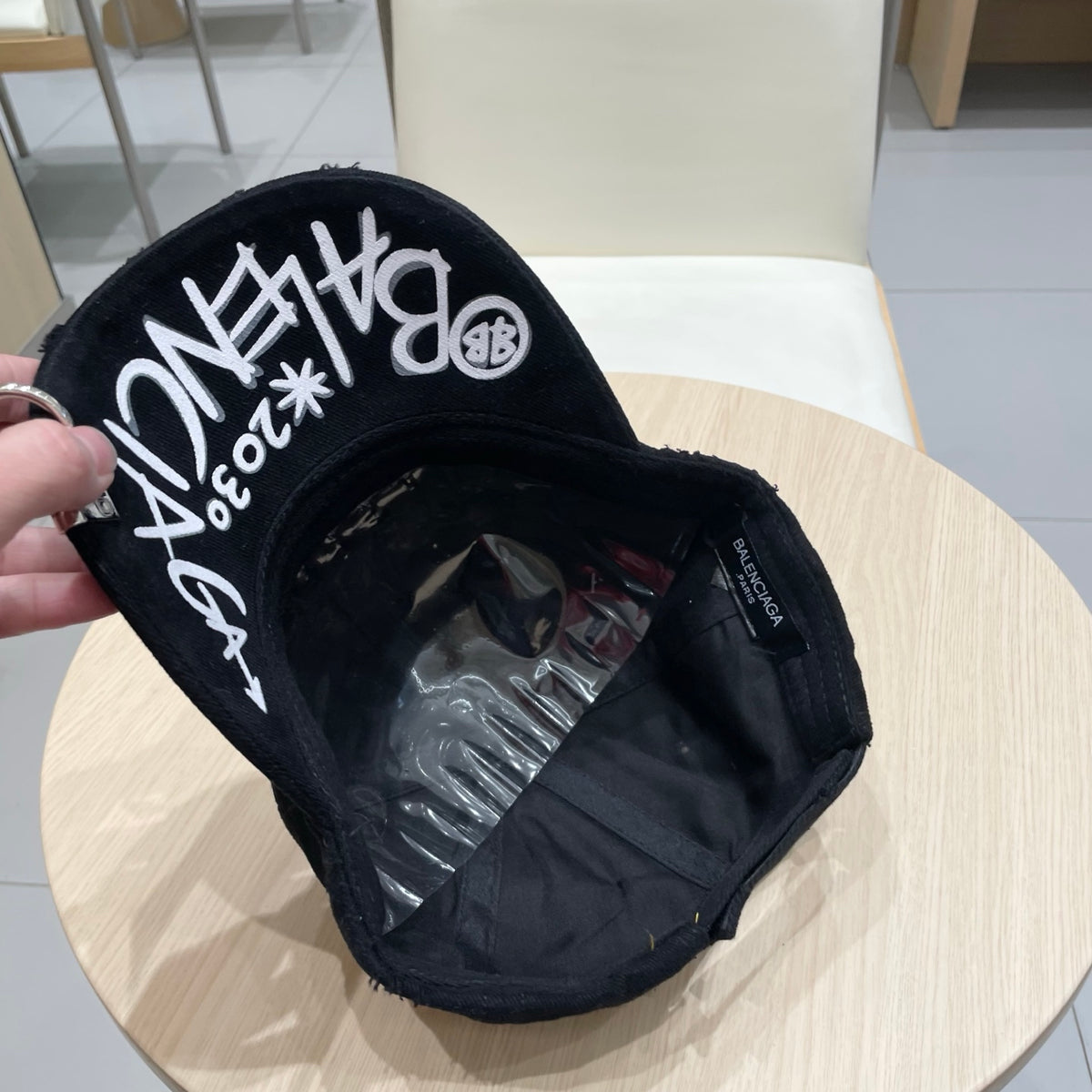 Balenciaga Baseball Cap - image 8