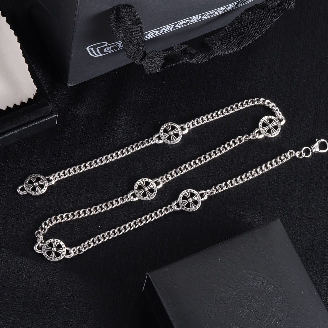 Martin Graham pendant necklace in polished metal-tone – front product view