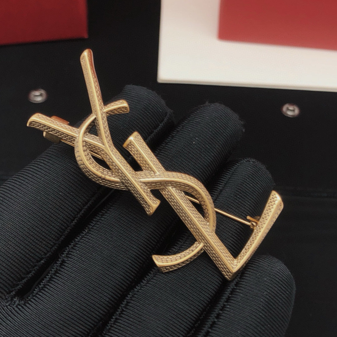 Martin Graham brooch in polished metal-tone – front product view