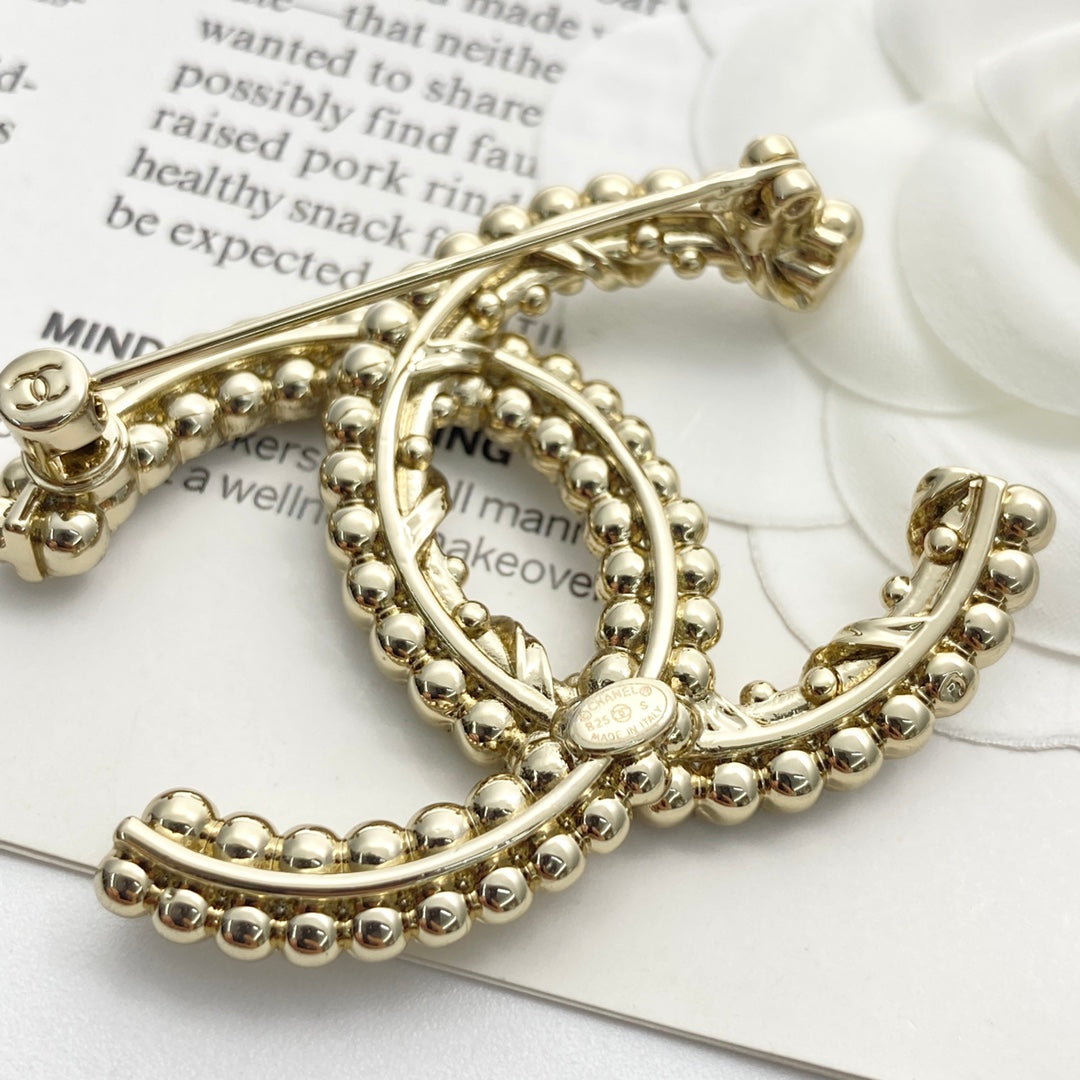 Martin Graham brooch in polished metal-tone – main product view