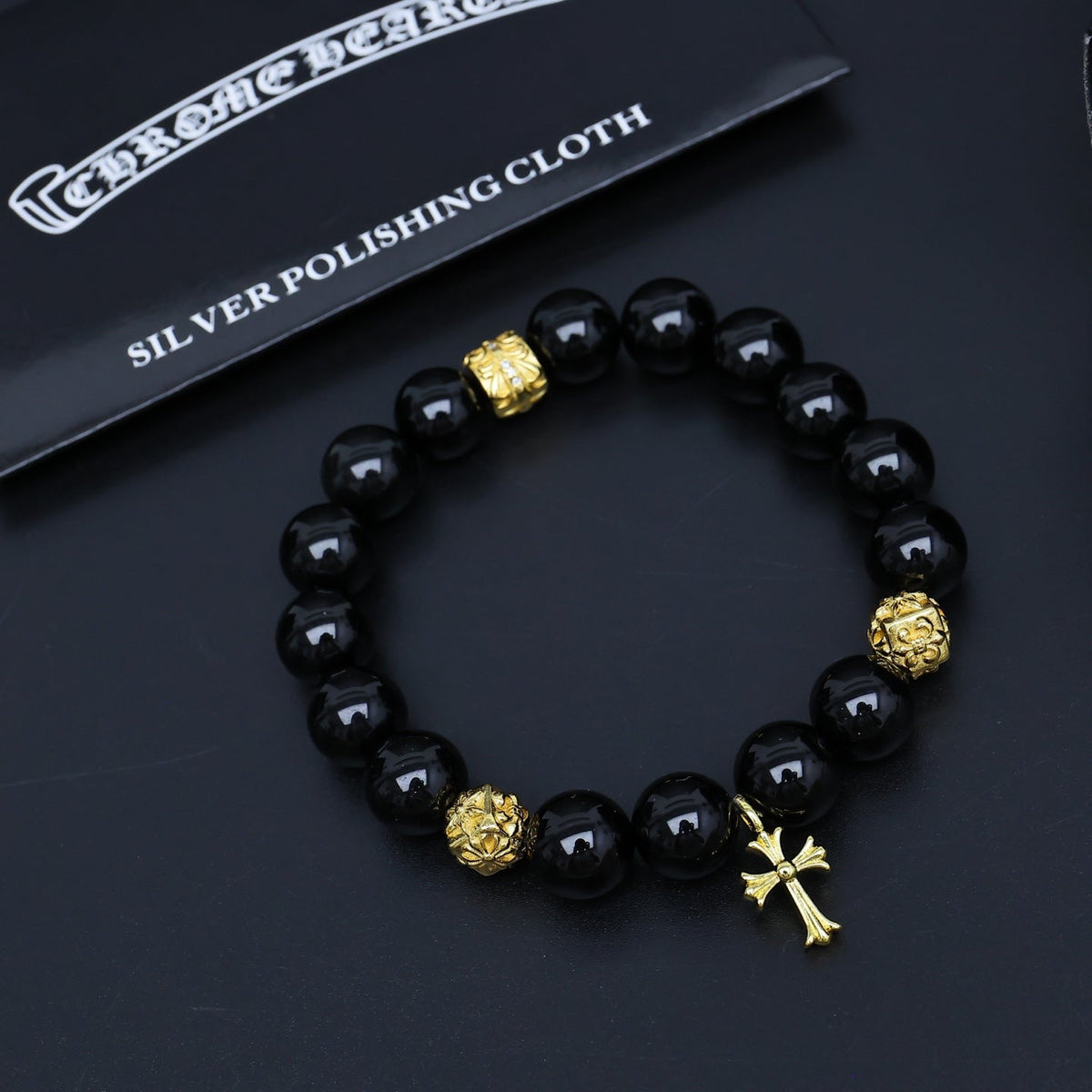 Martin Graham beaded bracelet in polished metal-tone – detail view