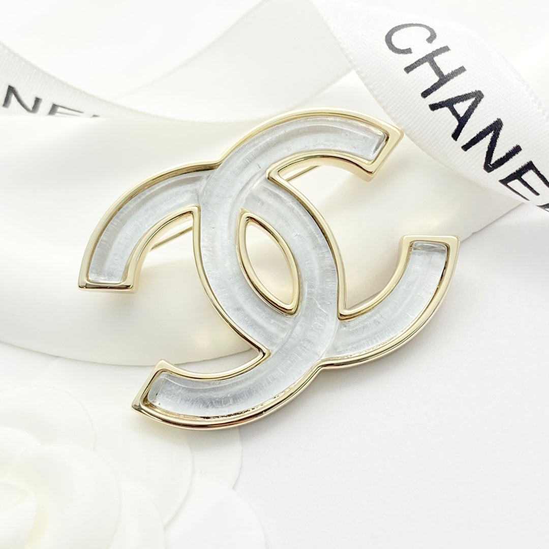 Martin Graham brooch in polished metal-tone – main product view