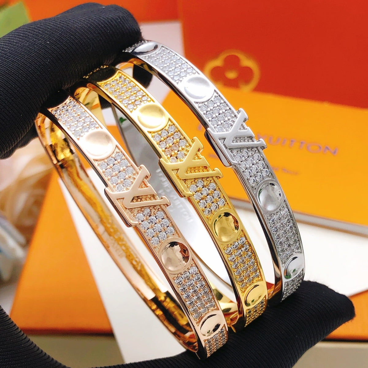 Martin Graham bangle in polished metal-tone – main product view