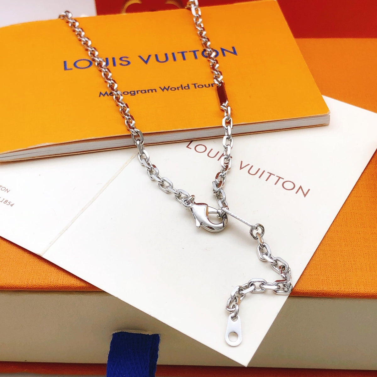 Martin Graham pendant necklace in polished metal-tone – detail view