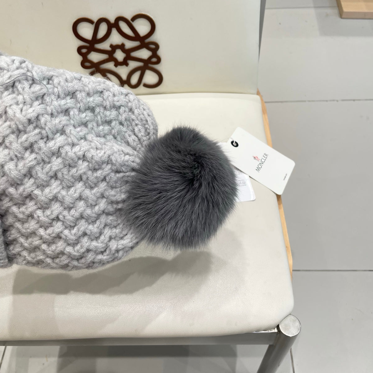 Louis Vuitton Knit Beanie - image 6
