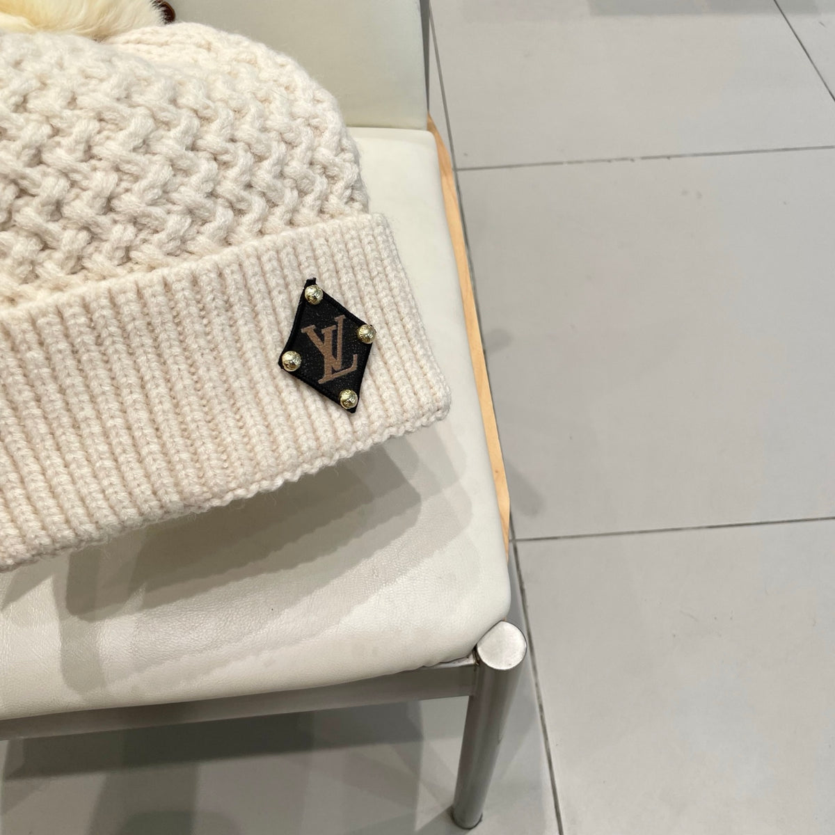 Louis Vuitton Knit Beanie - image 4