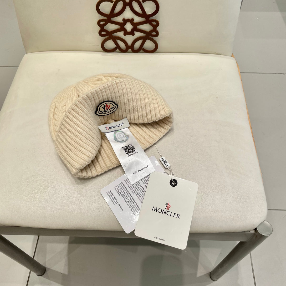 Louis Vuitton Wool Beret - image 9