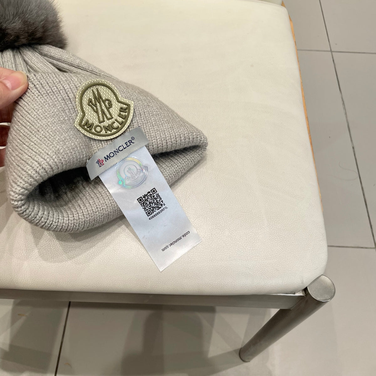 Moncler Beanie - image 9